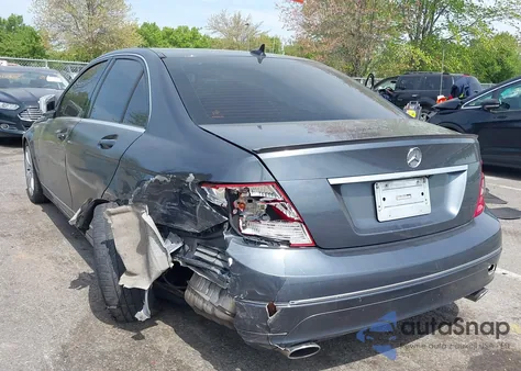 2009 Mercedes-Benz C 300 Luxury 4Matic/Sport 4Matic from USA, damaged, VIN WDDGF81X89R061439